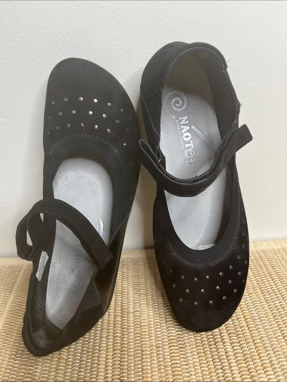 Naot Matua Mary Jane Flats Black Leather Size 7 or 38